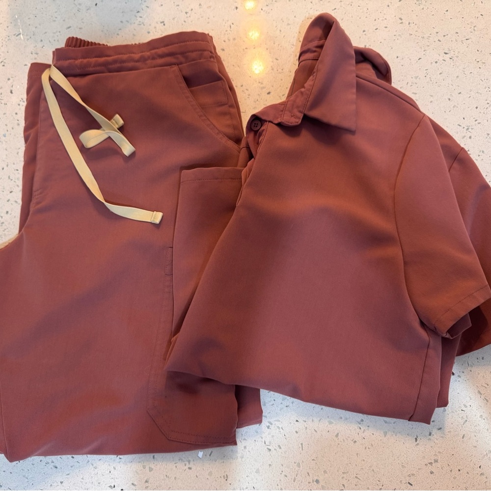 Figs Mauve Scrub Set